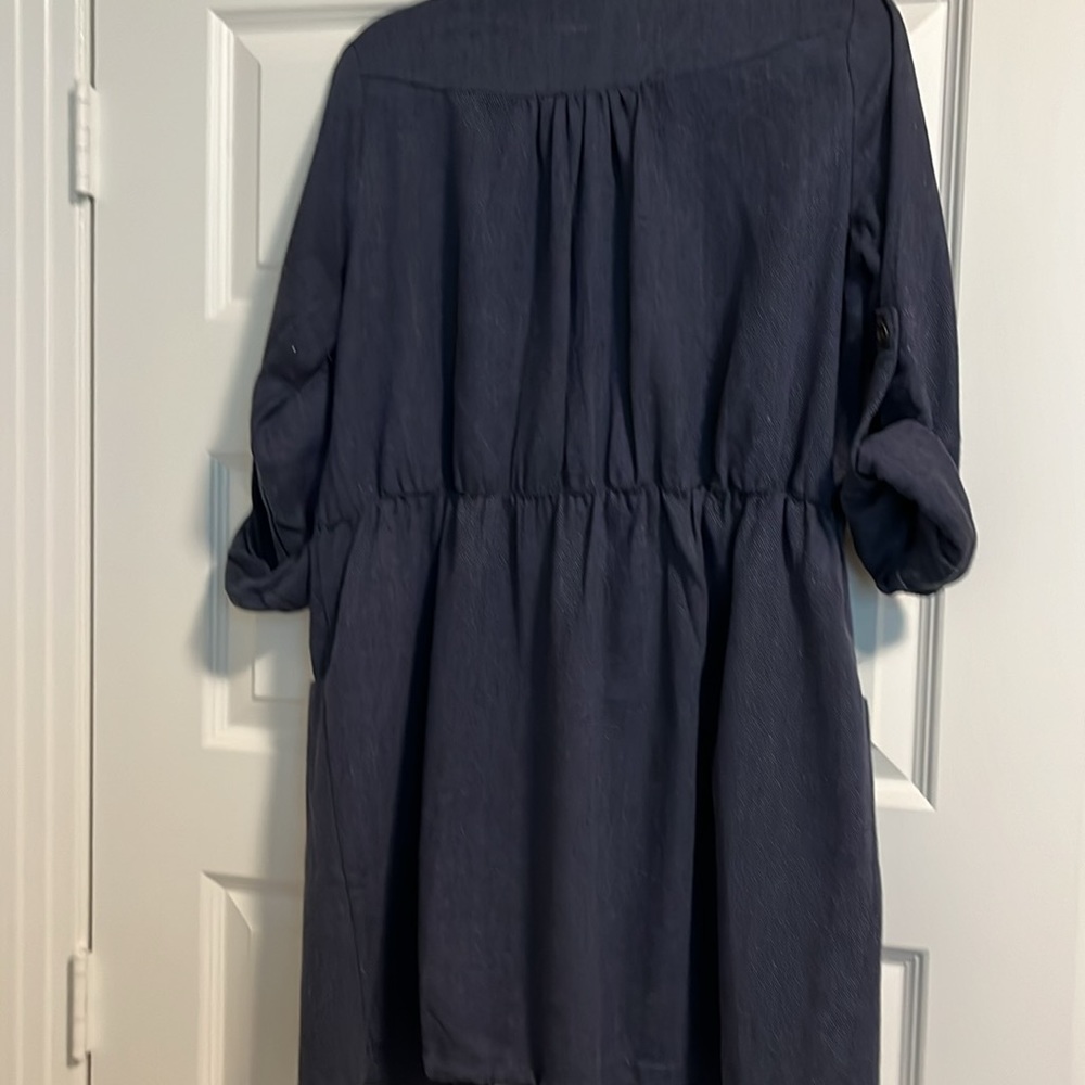 Dress - Picture 5 of 6